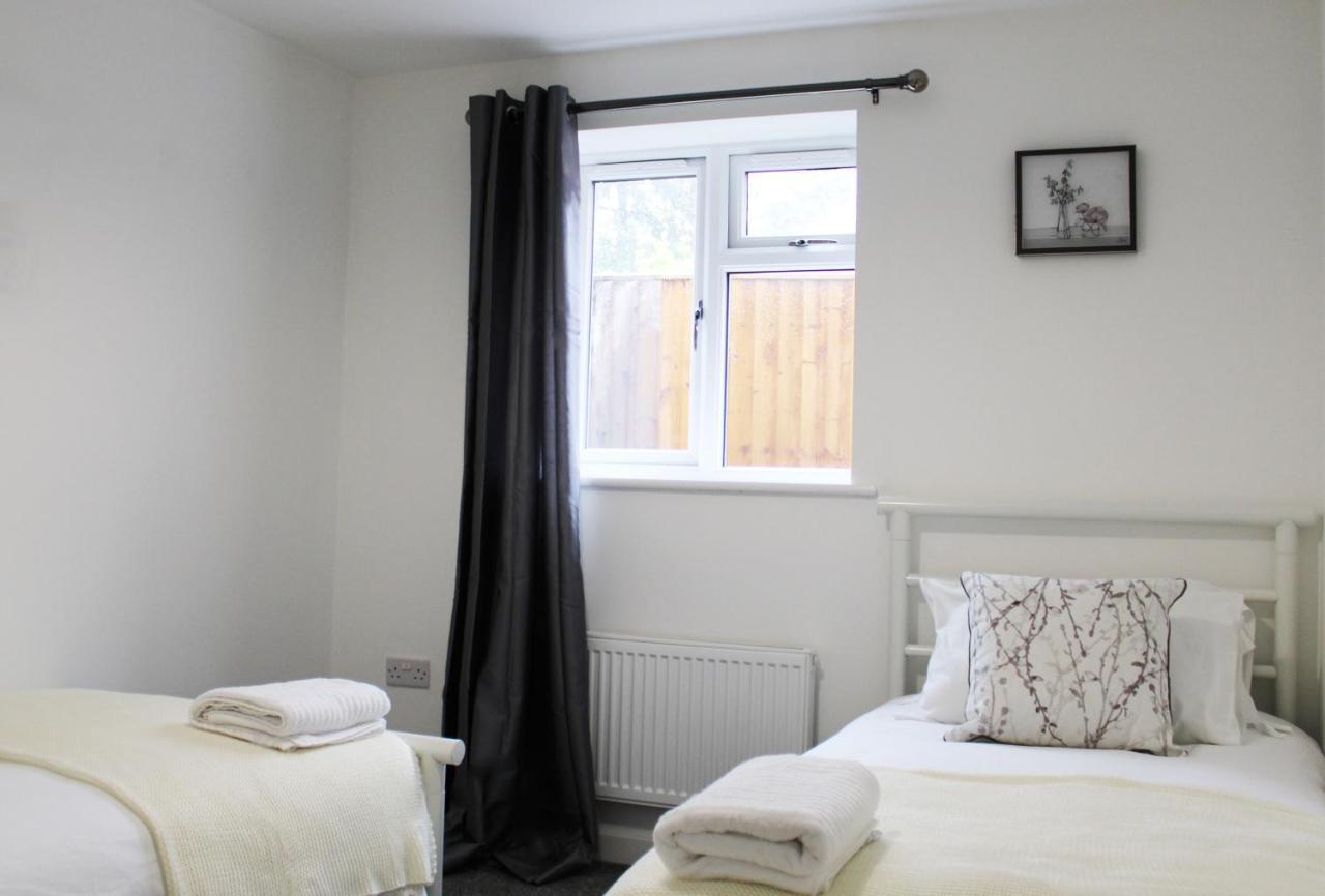 Didcot - Private Flat With Garden & Parking 08 Exterior foto